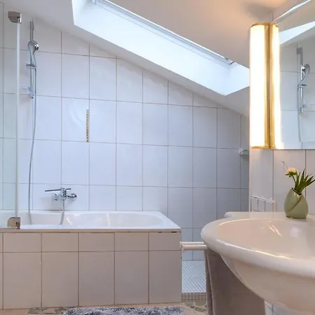 Quiet Near The Klagenfurt am Woerthersee