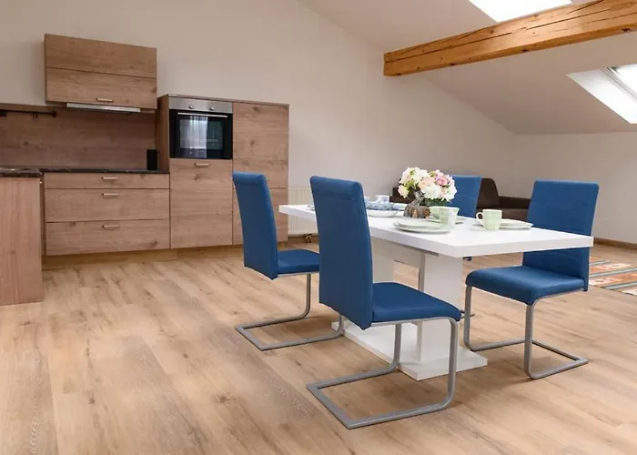 Quiet Near The דירה *